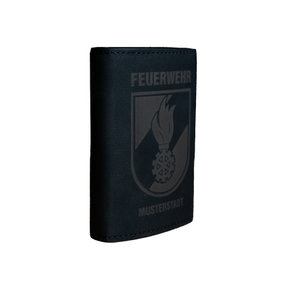 Feuerwehr Kartenetui – personalisiert mit Stadt-Gravur